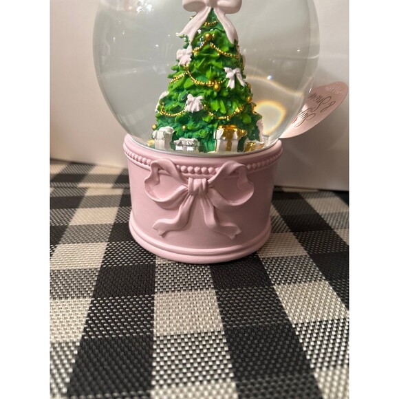 New Sugar & Snow Christmas Tree Snow Glob LED, Pink Bow Base. - Picture 2 of 4